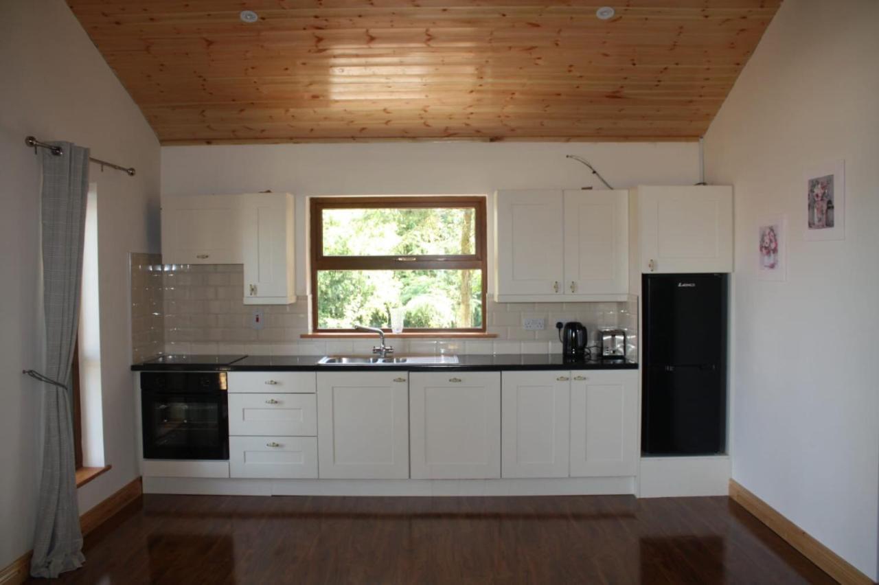 Butterfly Cabin Limerick Junction Екстериор снимка