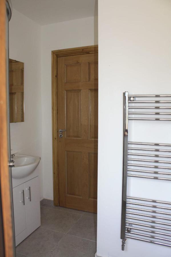 Butterfly Cabin Limerick Junction Екстериор снимка